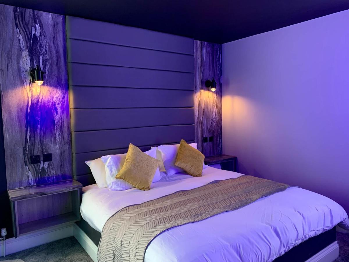 בלקפול Breeze Suites - Luxury Group Accom - Sleeps 19 מראה חיצוני תמונה