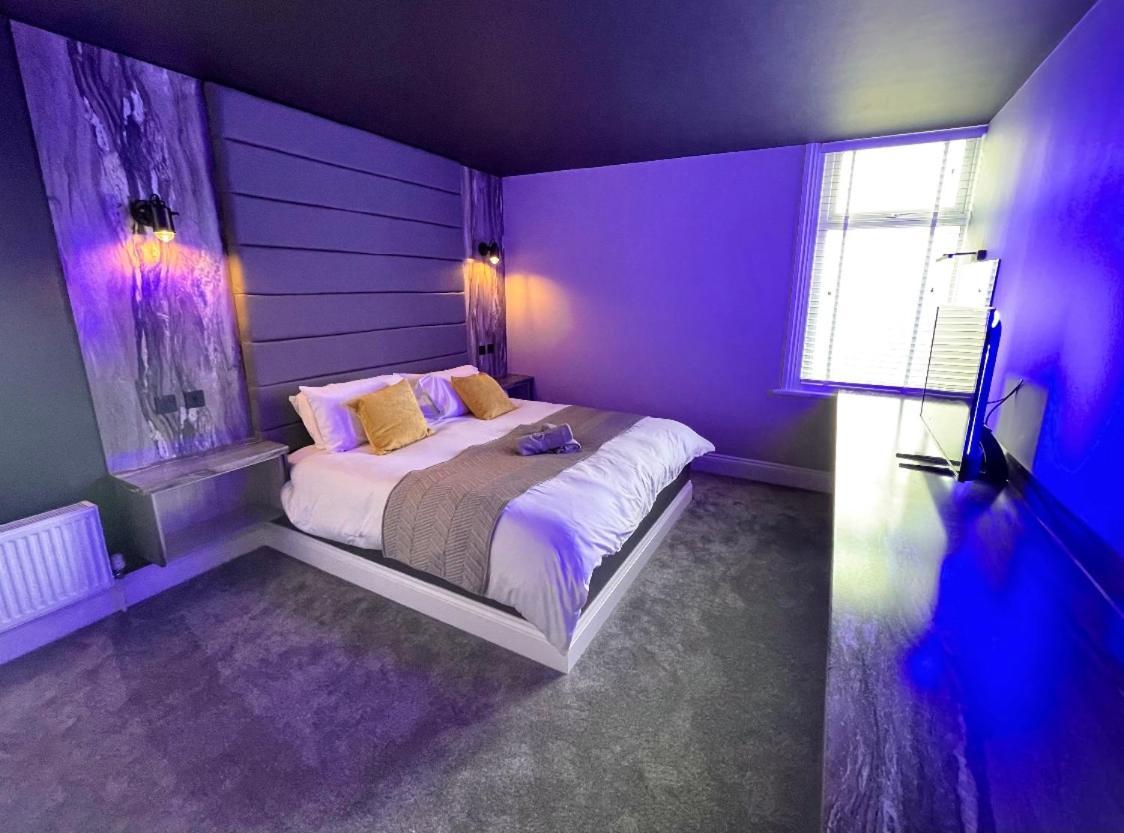 בלקפול Breeze Suites - Luxury Group Accom - Sleeps 19 מראה חיצוני תמונה